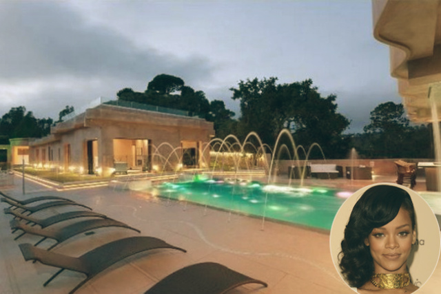 Celebrity Homes | Rihanna puts Palatial Mansion in Los Angeles on the market