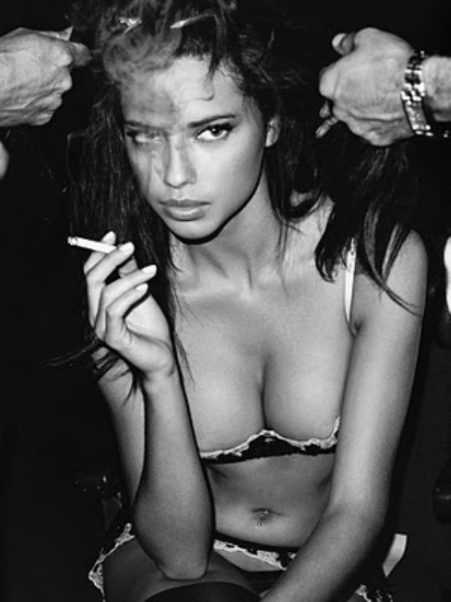 best-celebrity-photographers-all-times-Adriana-Lima-by-Russel-James